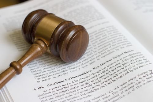 最高法最新司法解释明确了：强拆主体不明时起诉期限不起算！