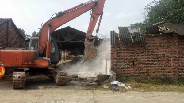 %title插图%num %title插图%num