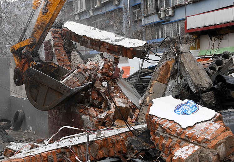 未收集违建认定证据，城管局处罚决定为何被法院撤销？